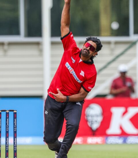 Ish Sodhi photograph