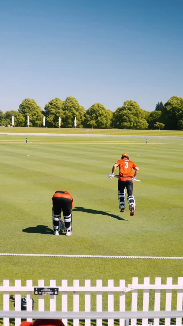 @bowesy07 & @henrynicholls27 out to bat against @aucklandcricket#canterburykings
