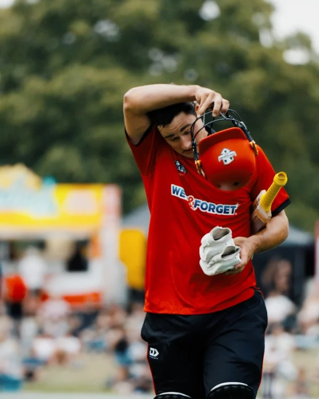 Power Hitting from @harplachie77 to close out the inningsWatch the Kings defence LIVE & Free on TVNZ+ & TVNZ Duke#canterburykings