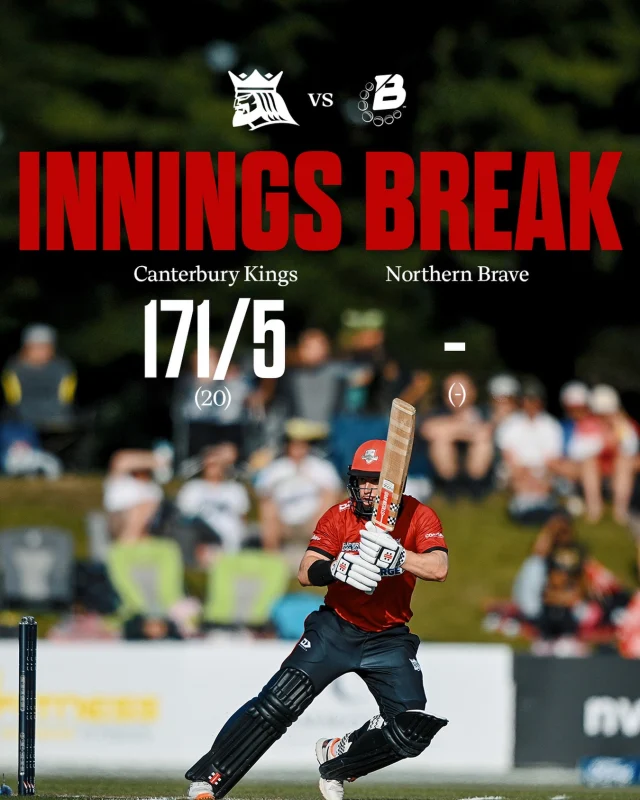 What a fight by Mitch Hay & Leo Carter to give the Kings a shot#canterburykings
📸 @photosportnz